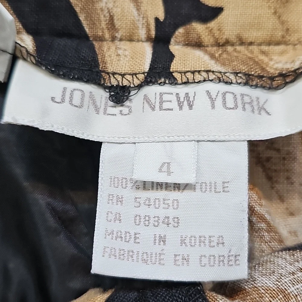 Jones New York Women's Floral Linen Shorts - Black and Tan - Picture 2 of 7